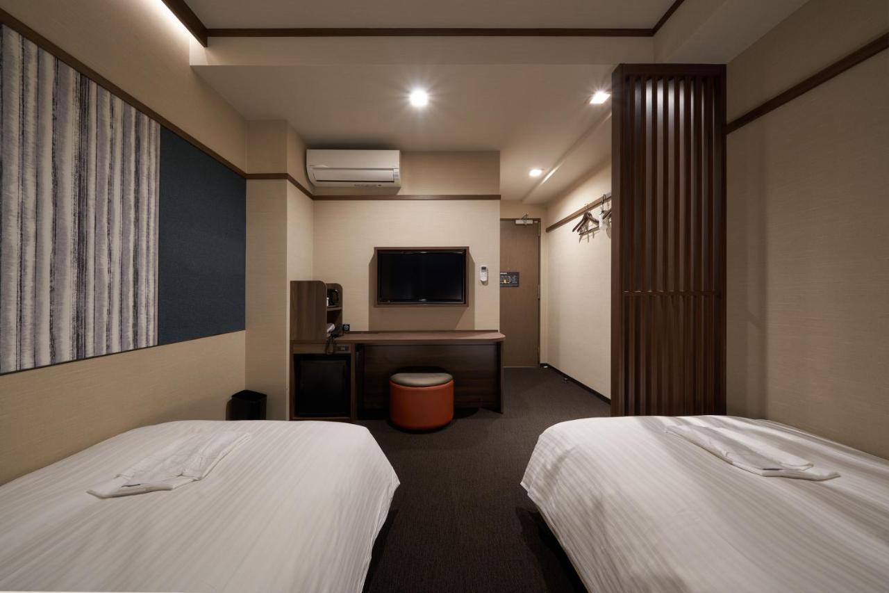 Welina Hotel Shinsaibashi Nagomi Osaka Bagian luar foto